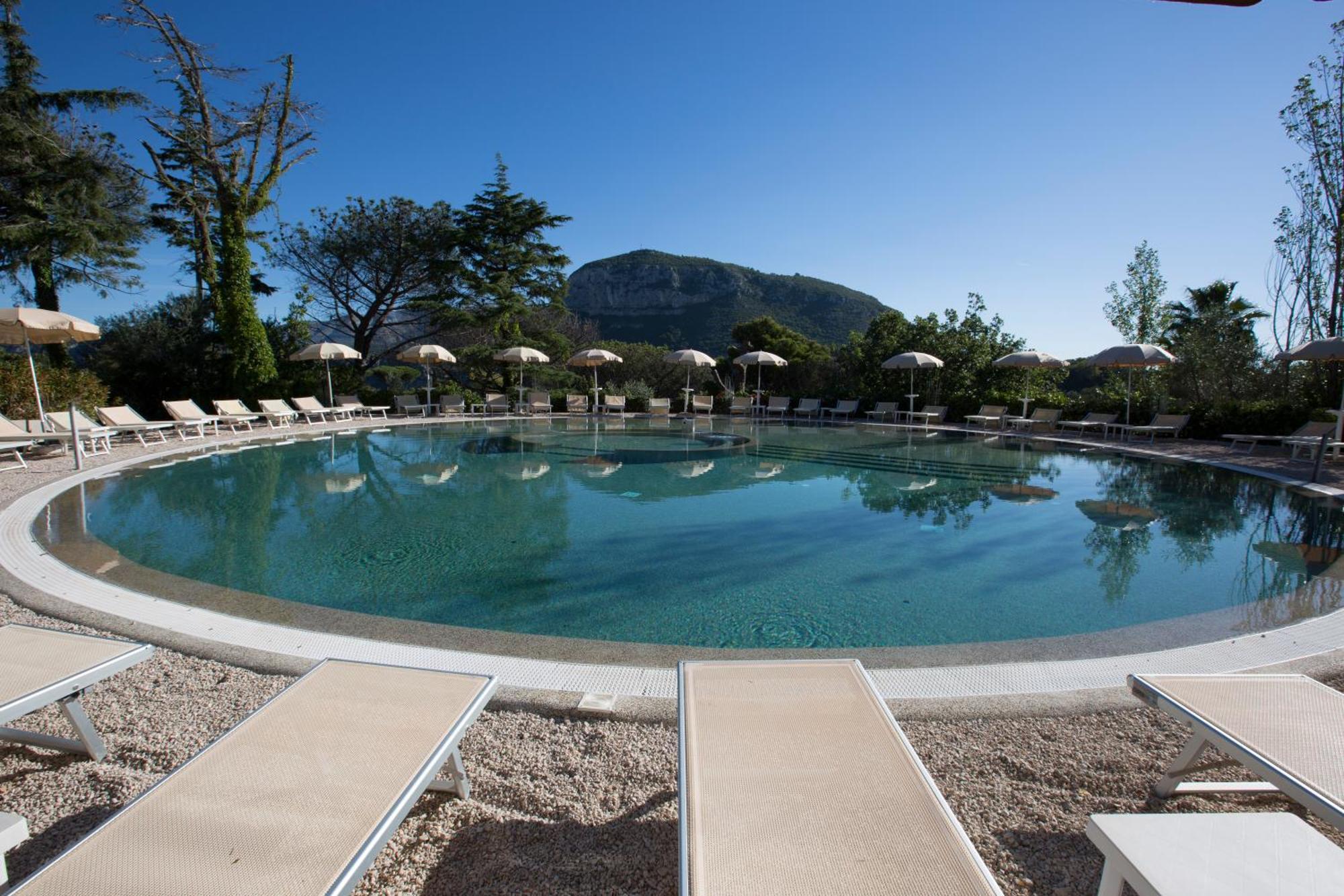 פיאנו די סורנטו Nastro Azzurro Resort מראה חיצוני תמונה