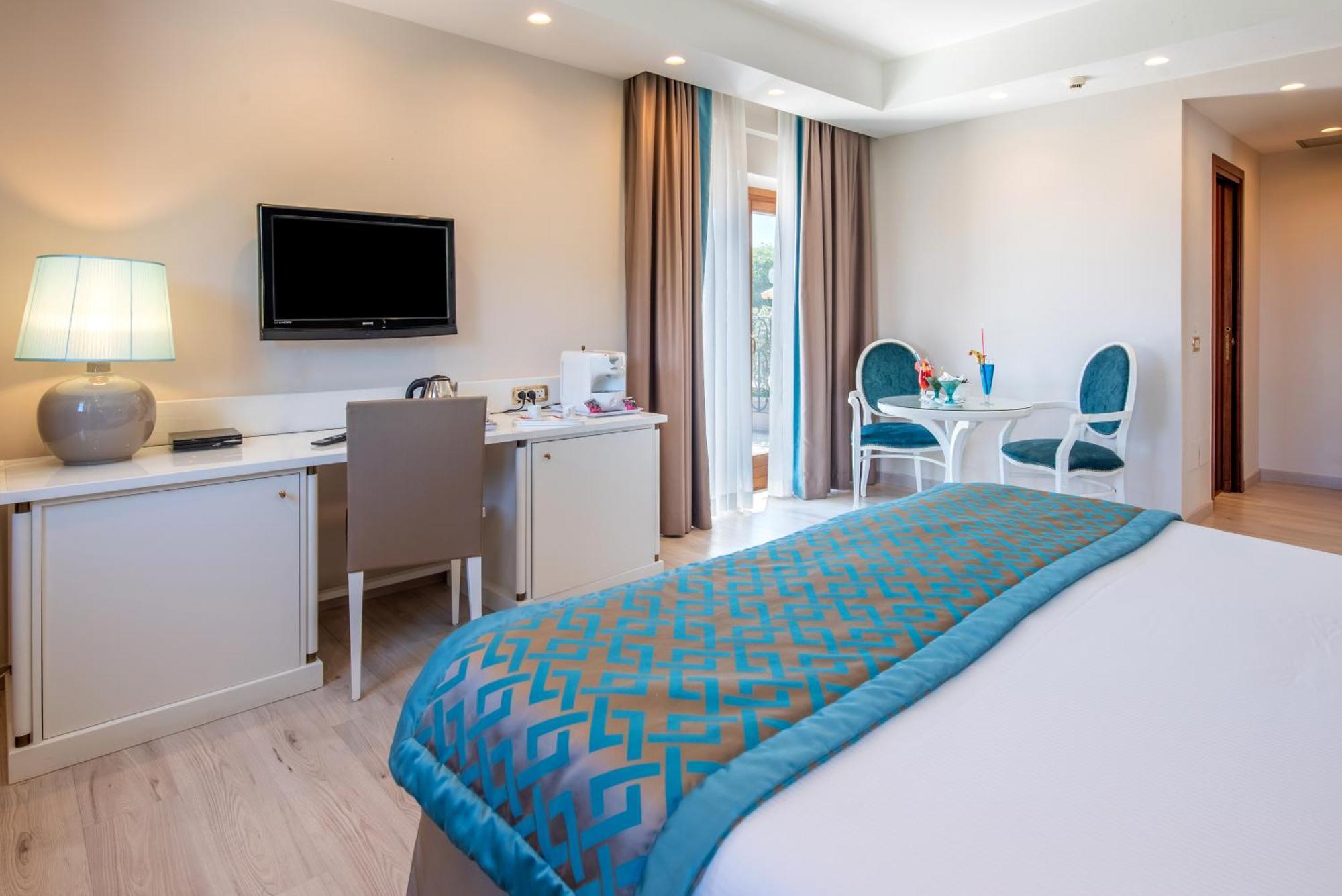 פיאנו די סורנטו Nastro Azzurro Resort מראה חיצוני תמונה